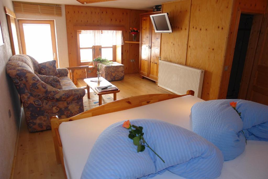 Krosbacher Hof Seefeld in Tirol Chambre photo